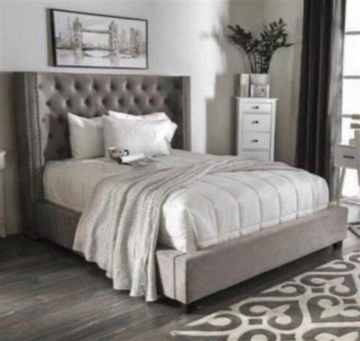 $499 : Cama Queen Incluye colchon image 2