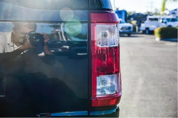 $33899 : Ford F-150 2023 4x2 XL 4dr S image 7