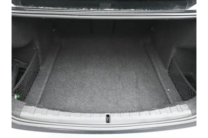 $28491 : BMW 3 Series 2022 330i 4dr S image 2