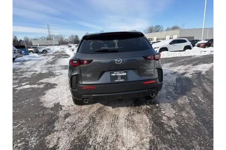 $25980 : Mazda CX-50 2023 AWD 2.5 S P image 10