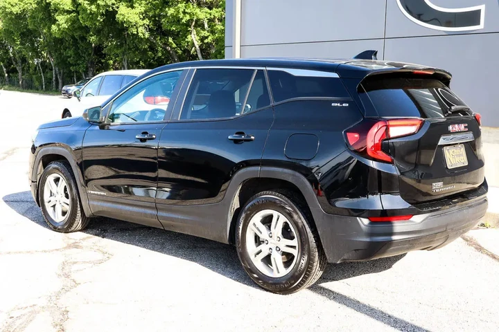 $22587 : 2024 Terrain FWD 4dr SLE image 6