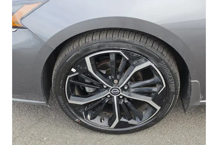 $20963 : Nissan Altima 2024 2.5 SR 4d image 7