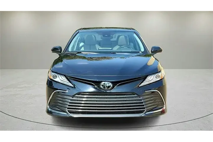 $28974 : Toyota Camry 2024 XLE V6 4dr image 8
