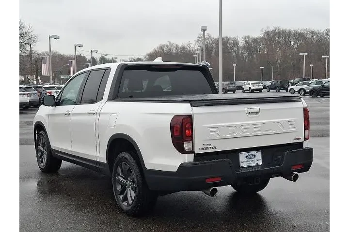 $31495 : Honda Ridgeline 2024 AWD Spo image 4