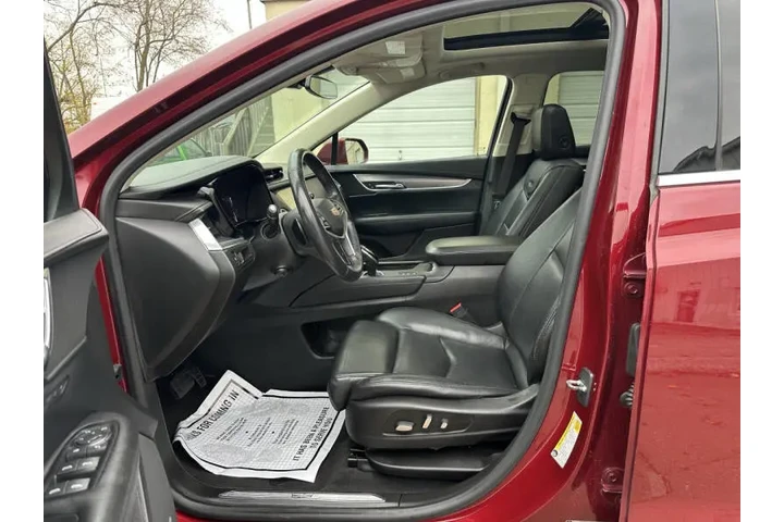 $12900 : 2017 XT5 Luxury image 10