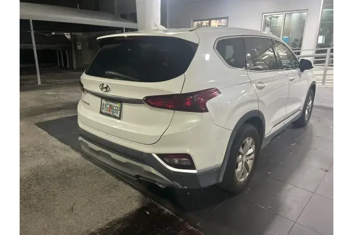 $16995 : Hyundai SANTA FE 2020 SEL 4d image 3