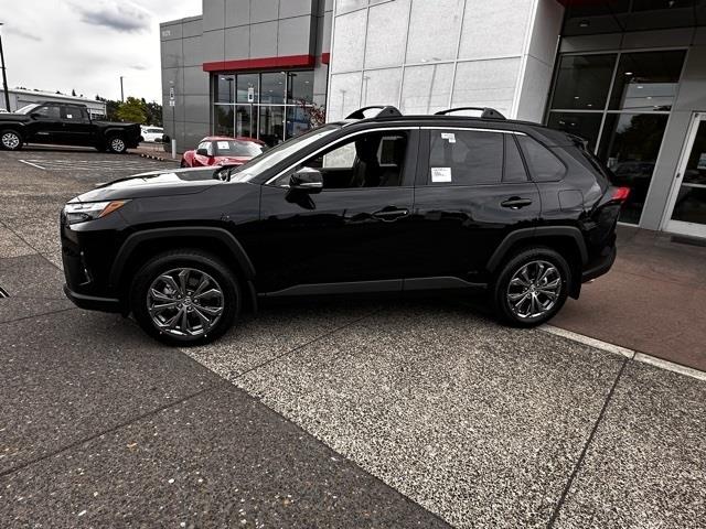 $39544 : 2024 RAV4 Hybrid XLE Premium image 2