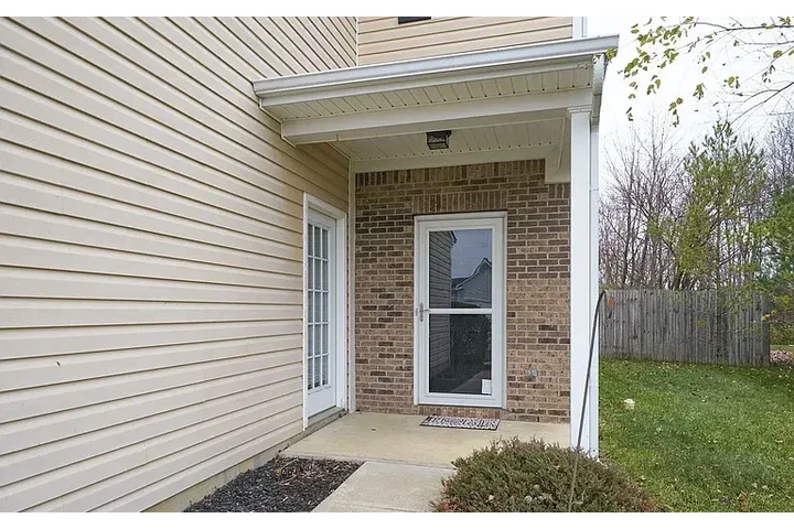 $1200 : HOUSE FOR RENT IN INDIANAPOLIS image 8