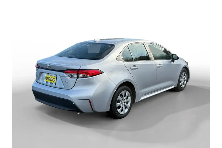 $19982 : Toyota Corolla 2024 LE 4dr S image 5