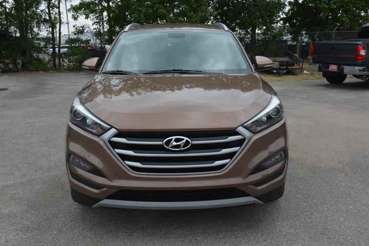 2017 TUCSON Sport image 5