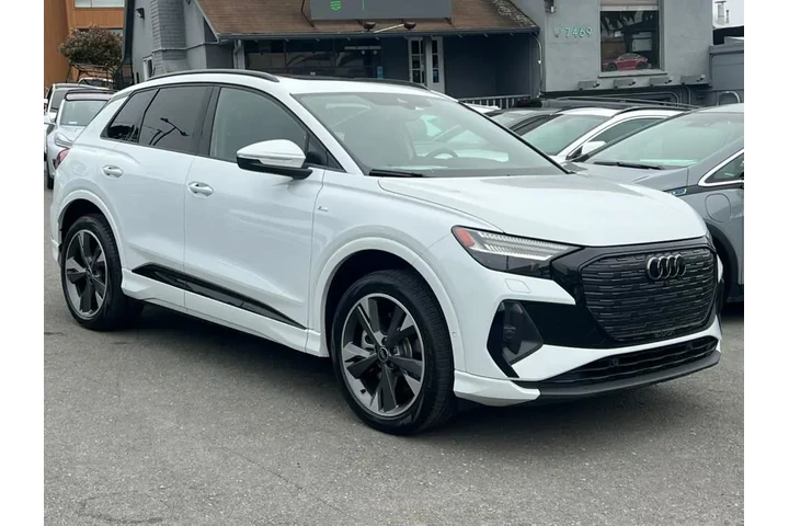 $32800 : 2023 Q4 e-tron Prestige 50 qu image 3