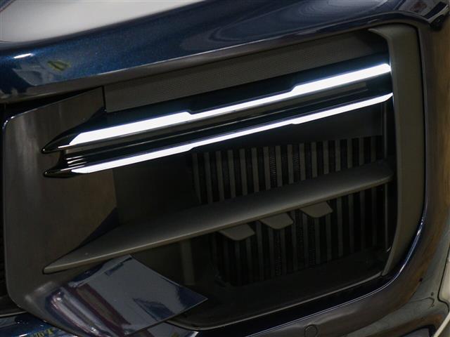 2024 Cayenne Turbo GT SUV image 9