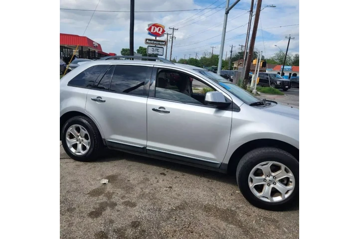 $8500 : 2011 FORD EDGE2011 FORD EDGE image 2