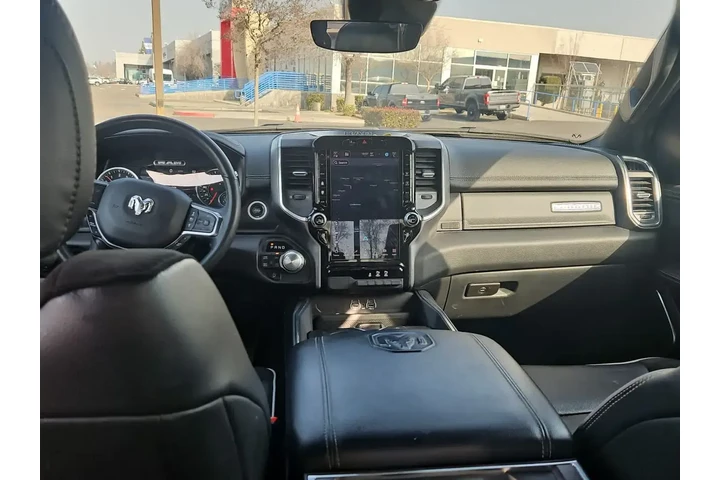 $38000 : Ram 1500 2025 4x4 Laramie 4d image 10