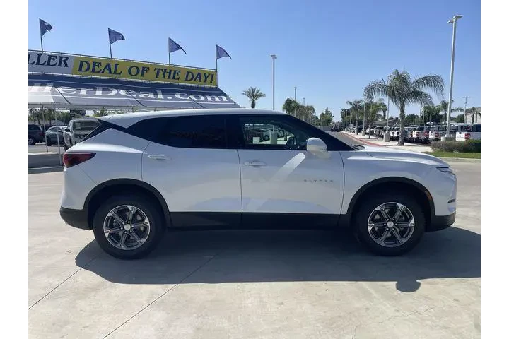 $24555 : Chevrolet Blazer 2023 AWD LT image 9