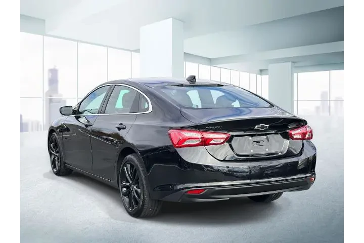 $22888 : Chevrolet Malibu 2024 LT 4dr image 3