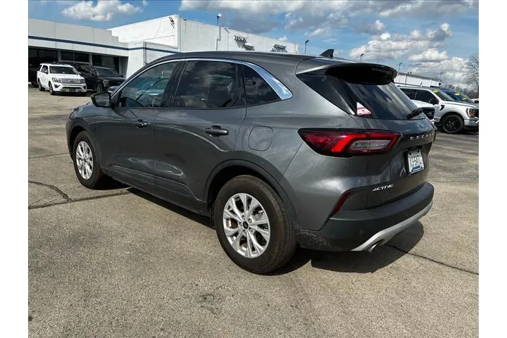 $26988 : Ford Escape 2023 Active 4dr image 6