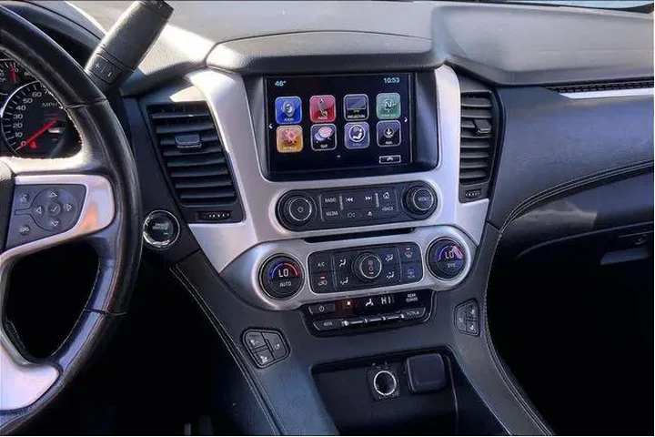 $18985 : GMC Yukon XL 2017 4x4 SLT 4d image 6