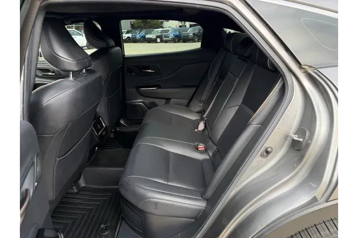 $37981 : Toyota Crown 2024 AWD Platin image 10