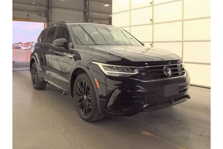 $15000 : Volkswagen Tiguan 2022 SE R- image 3