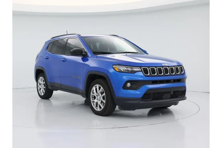 $25998 : Jeep Compass 2023 4x4 Latitu image 1