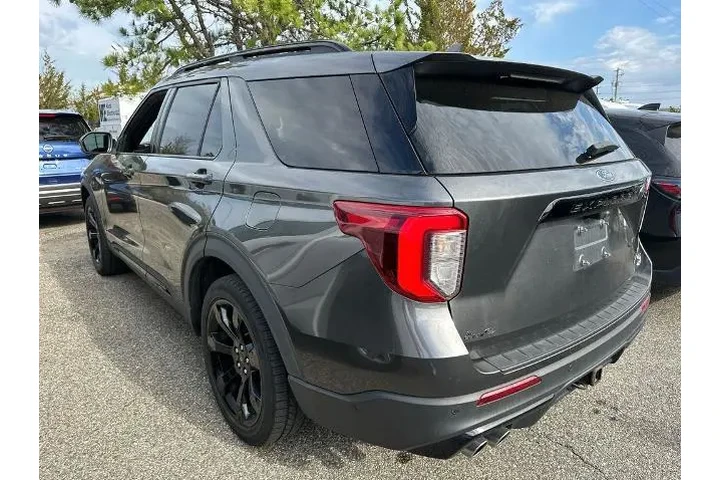 $26781 : Ford Explorer 2020 AWD ST 4d image 3