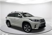 Pre-Owned 2018 Highlander Lim en Milwaukee