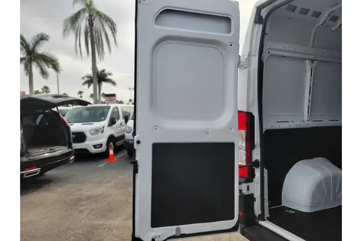 $39991 : Ram ProMaster 2025 Tradesman image 6