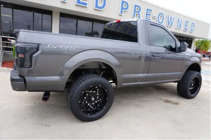 $17725 : Ford F-150 2017 4x2 XL 2dr R image 5