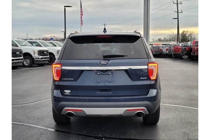 $14697 : Ford Explorer 2017 AWD Limit image 5