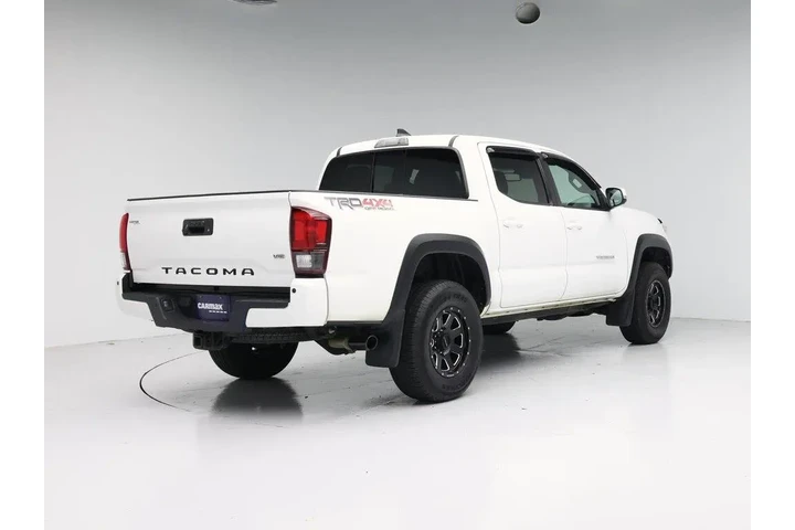 $34998 : Toyota Tacoma 2019 4x4 TRD P image 8