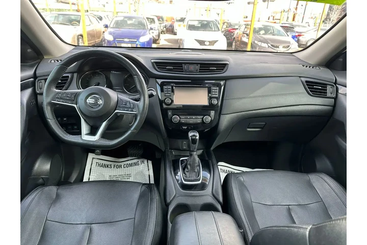 $12000 : 2017 NISSAN ROGUE2017 NISSAN image 5