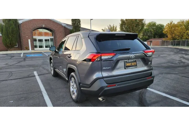 $26200 : 2022 RAV4 XLE image 7