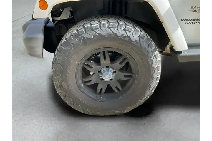 $16933 : Jeep Wrangler Unlimited 2016 image 9