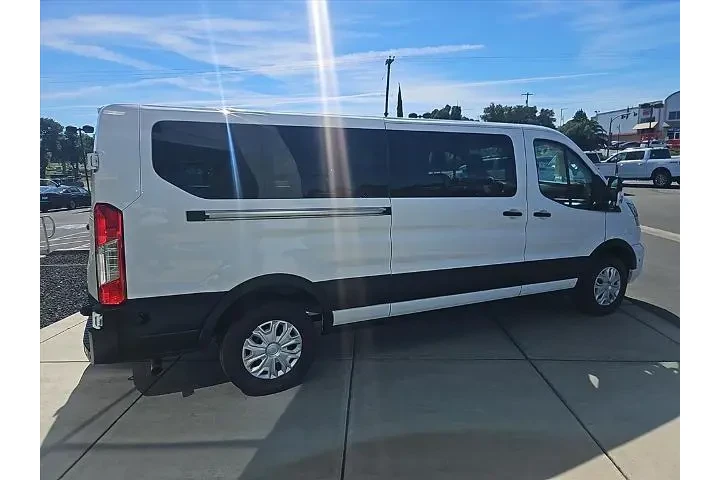 $39988 : Ford Transit 2024 350 XLT 3d image 10