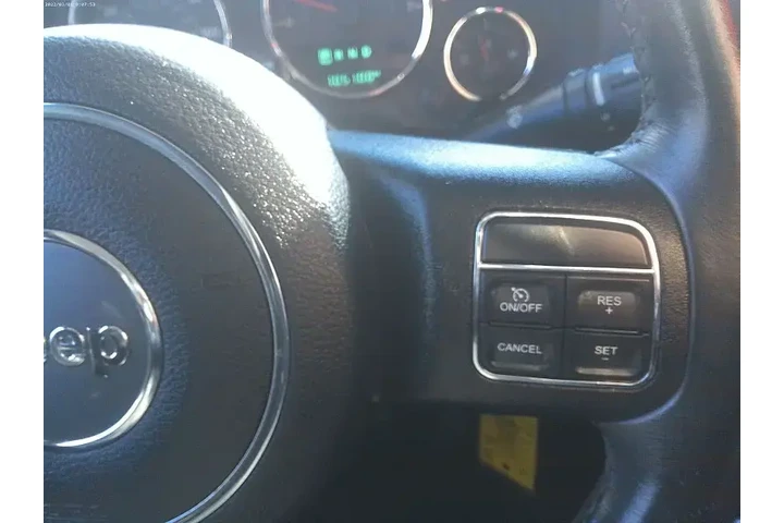 $16998 : Jeep Wrangler Unlimited 2015 image 9