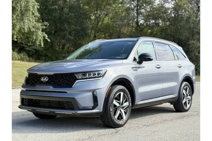 $17999 : 2021 Sorento S image 3