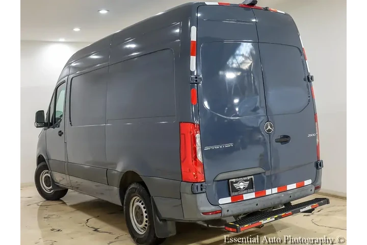 $24995 : Mercedes-Benz Sprinter 2019 image 9