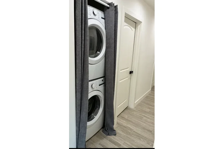 $1500 : North Hollywood 🏡 image 4