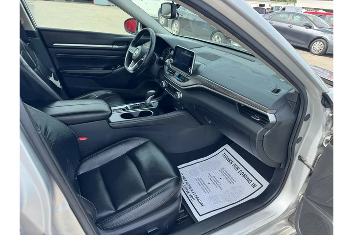 2020 Altima 2.5 SL Sedan image 9