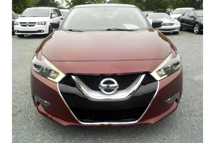 $10991 : 2016 Maxima SR 3.5L image 8
