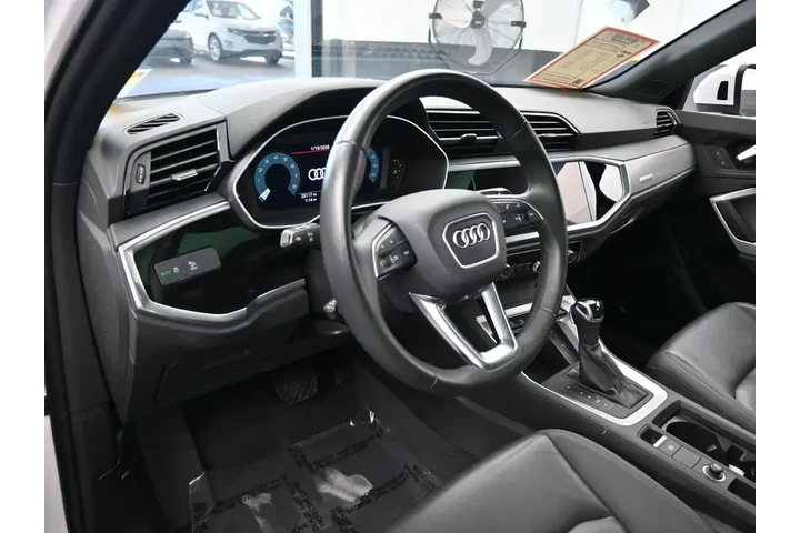 $26996 : Audi Q3 2025 AWD quattro S l image 10