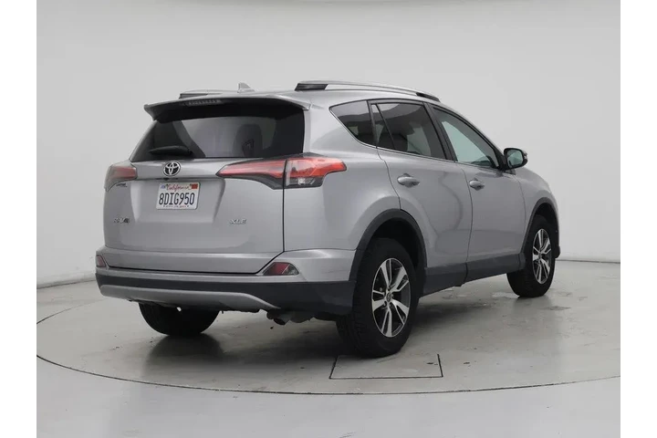 $17998 : Toyota RAV4 2018 XLE 4dr SUV image 8