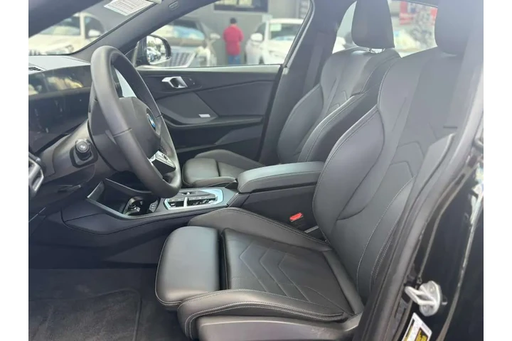 2025 BMW 2-Series Gran Coupe image 7