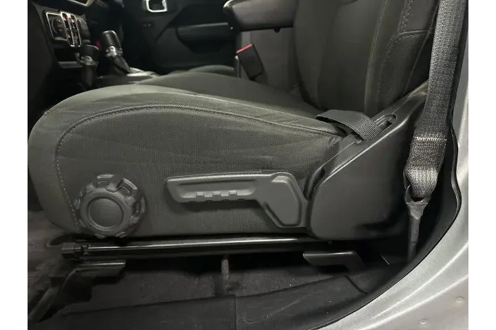 $22000 : Jeep Wrangler Unlimited 2018 image 4