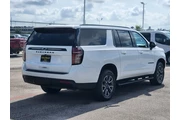 Chevrolet Suburban 2023 4x4 thumbnail