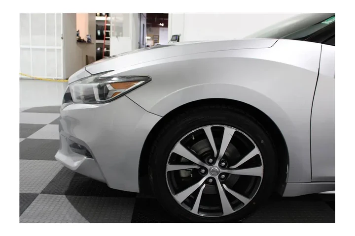 $11999 : Maxima 2017 image 8
