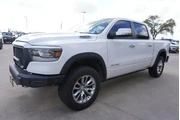 $39988 : Ram 1500 2022 4x2 Laramie 4d thumbnail