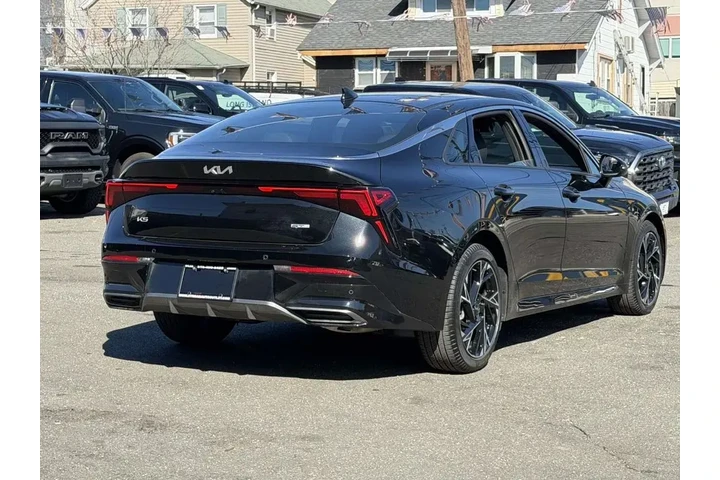 $29888 : Kia K5 2026 GT-Line 4dr Seda image 8