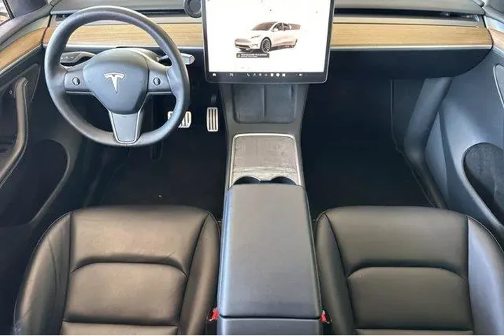 $33900 : Tesla Model Y 2023 AWD Perfo image 6